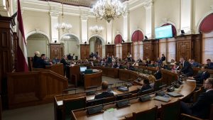 Новая схема мошенничества: аферисты требуют деньги за проверку электросчётчиков