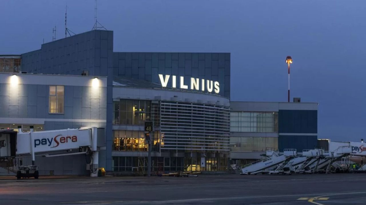 Finnair отменяет вечерний рейс в Вильнюс из-за контрабандистских воздушных шаров