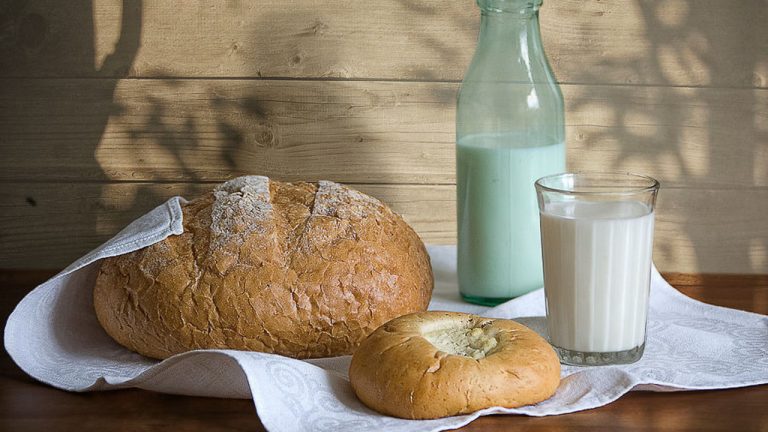 Принято: на хлеб, молоко и мясо птицы будет снижен НДС