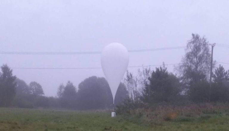 Контрабанда с неба: в Латгалии поймали два воздушных шара с сигаретами