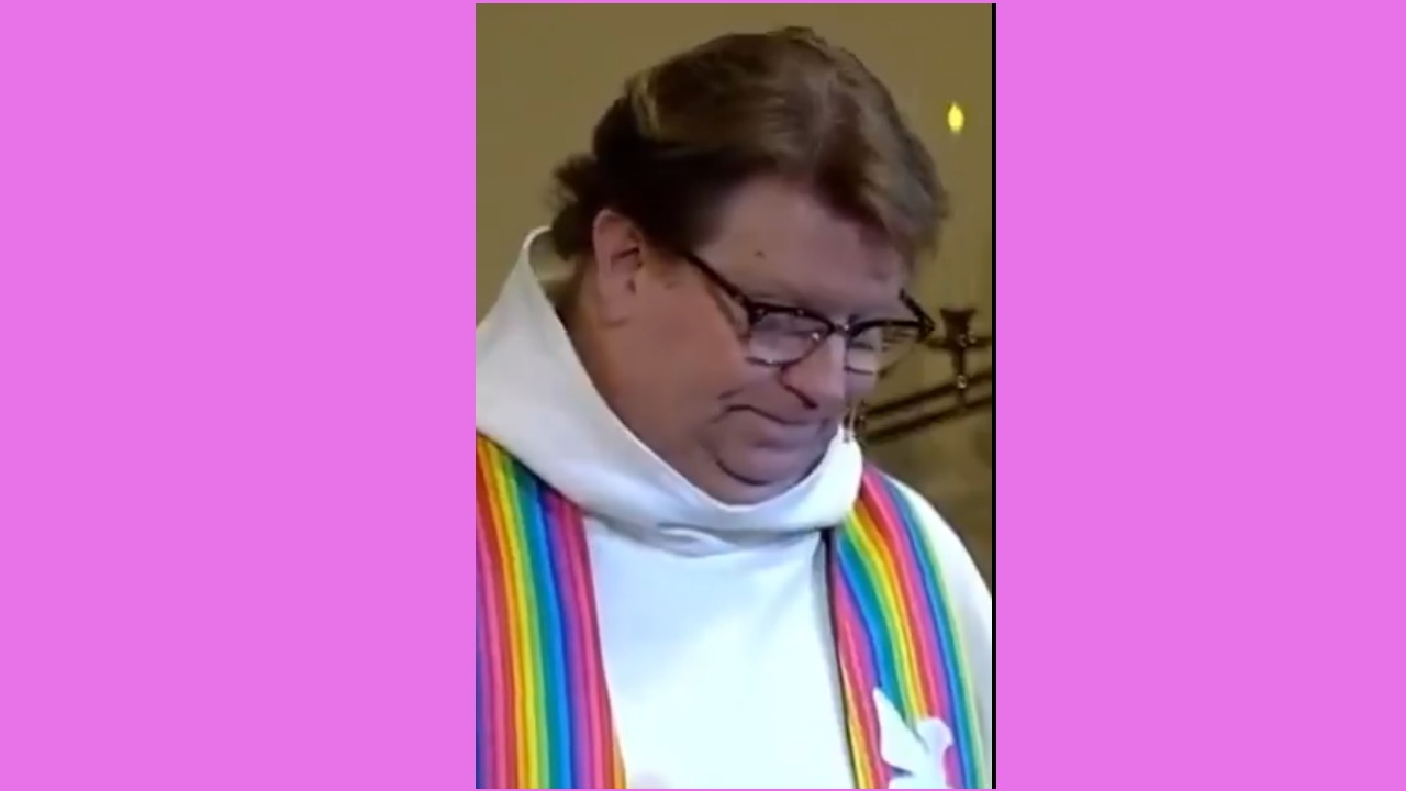 Пастор из Нью-Йорка объявил прихожанам, что он трансгендер