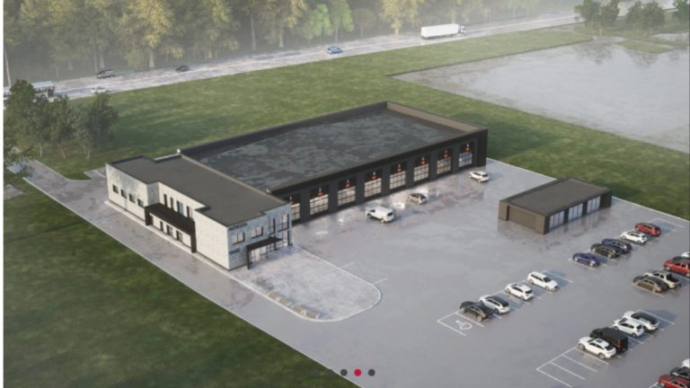 В Риге открылась новая станция техосмотра: меньше очередей и современное оборудование