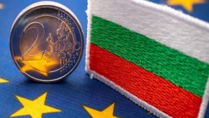 «Крестный отец» ИИ предрек волну сокращений рабочих мест уже в 2026 году