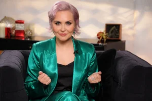 Маникюр на январь: 5 трендов, которые выглядят дорого