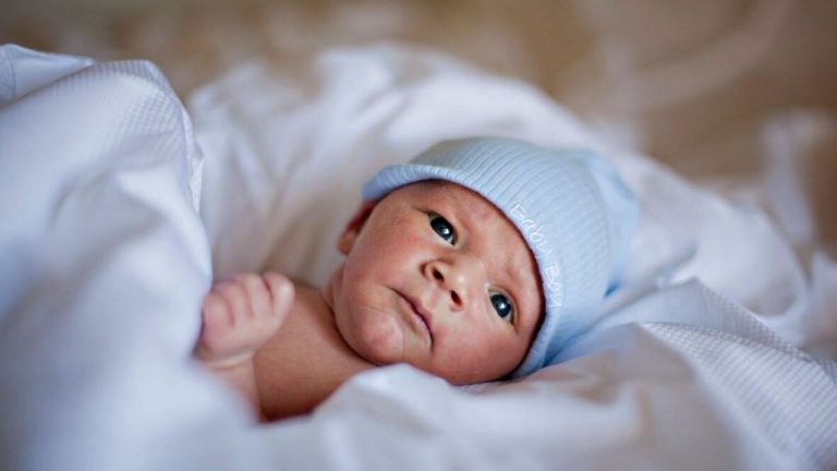Давид, Мия, Феличита, Юстиан - как называли новорожденных в Даугавпилсе в прошлом году