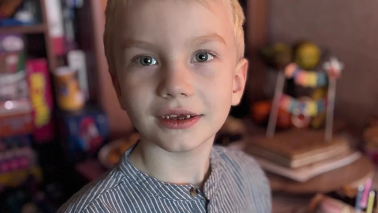 «Зеленая лампа»: для оплаты лечения 6-летнего Мадара из Вентспилса собрано 6,5 тысяч евро