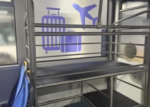 20 заявлений о временном жилье получила Рижская дума от жильцов дома на улице Баускас 