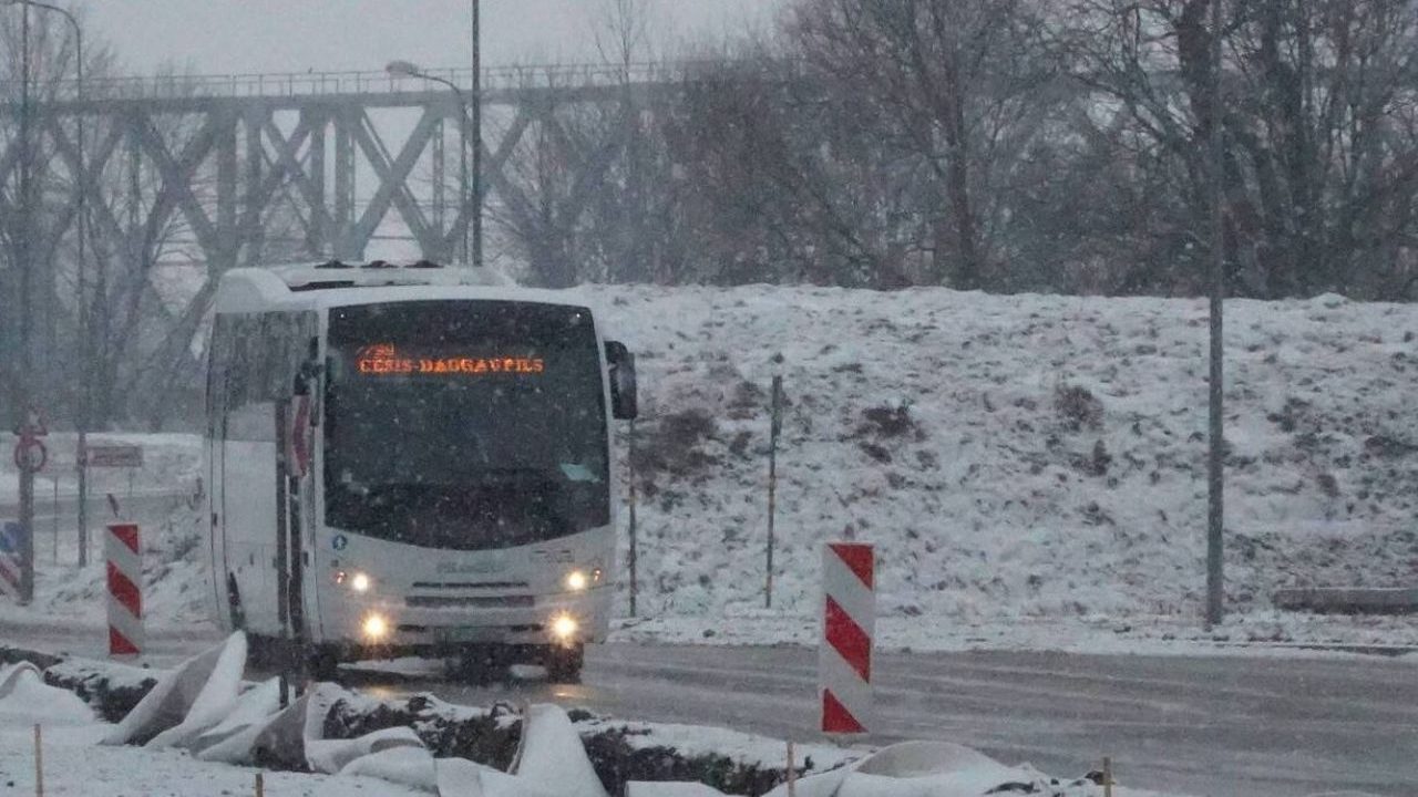 Уже завтра! Цены на билеты междугородних автобусов и поездов вырастут с 15 января