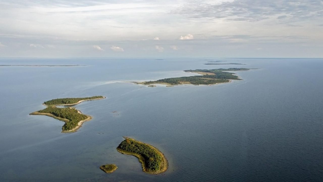 15 января в Эстонии официально появился новый обитаемый остров
