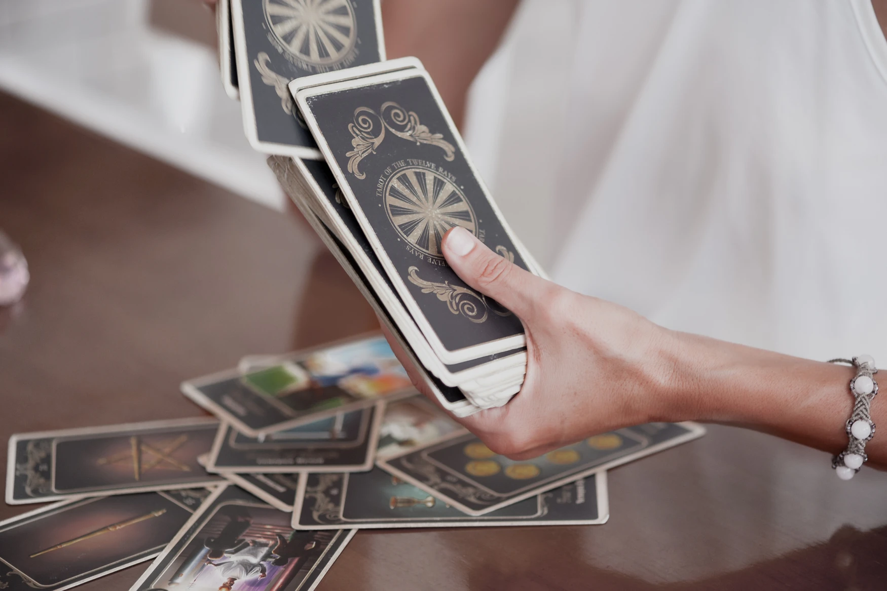 Энергия спокойствия и новые смыслы в Таро гороскопе на 19 – 26 января для всех знаков зодиака