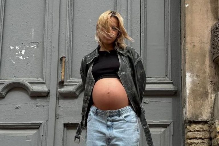 Государство берет на себя расходы на лекарства для будущих мам и рожениц в Латвии