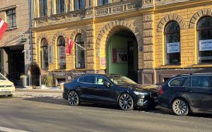 Региональные больницы Латвии просят не урезать финансирование: под угрозой экстренная помощь