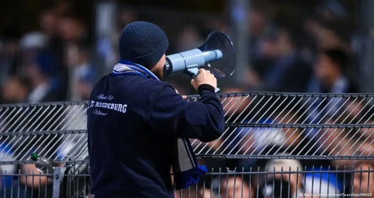 В Германии 64 полицейских получили ранения на футбольном матче «Магдебург» - «Динамо»