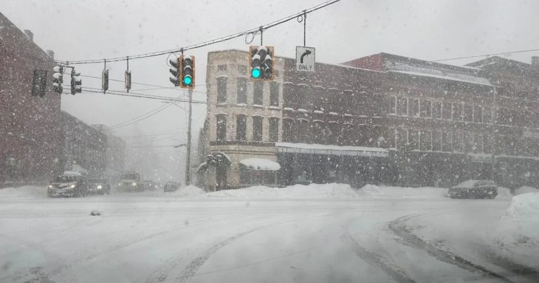 США накрыл мощнейший за столетие зимний шторм «Ферн»: 18 штатов ввели режим ЧС