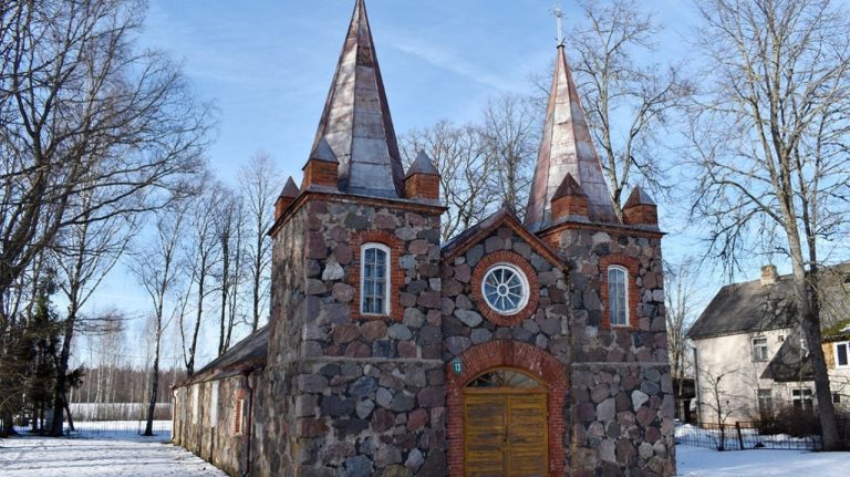 В Латвии зарегистрировано более 1270 религиозных организаций