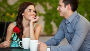 Омолаживающий контур без пластики: 13 стрижек, которые меняют лицо