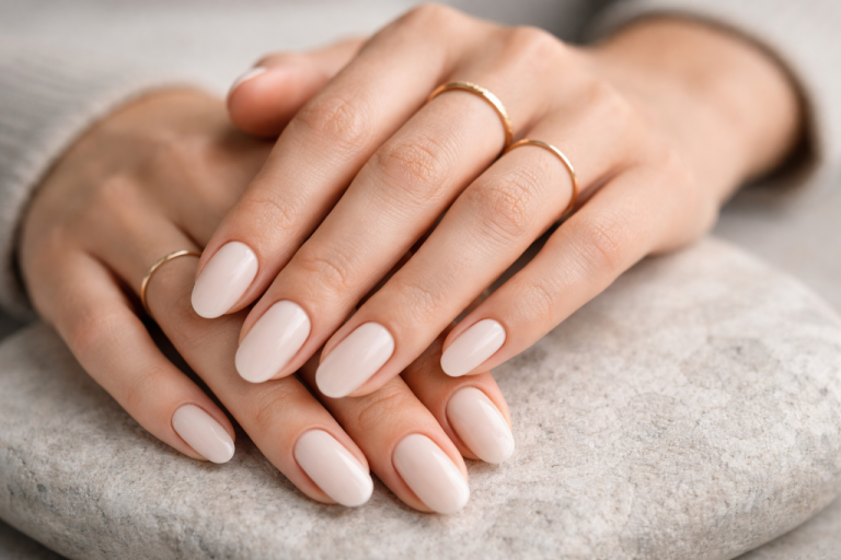 Маникюр на февраль 2026: 5 трендов, которые будут везде