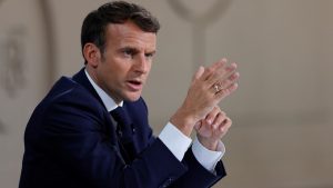 Парламент Франции одобрил запрет на использование социальных сетей подростками до 15 лет