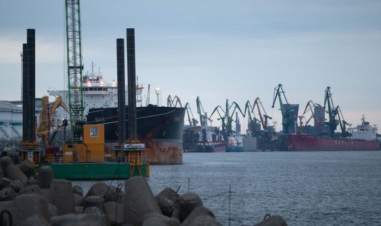 Куба на грани топливного коллапса: запасов нефти хватит на 15 - 20 дней