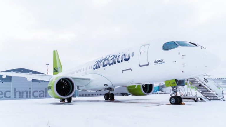 airBaltic получила 53-й самолет Airbus A220-300, в перспективе их будет 100