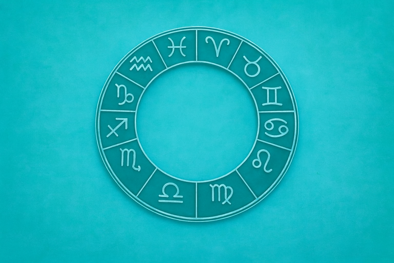 Гороскоп на 11 февраля 2026 года - зодиакальный круг на нейтральном фоне, прогноз на среду для всех знаков зодиака