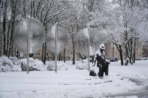 Из-за тумана и сильного холода задерживаются рейсы airBaltic из Риги