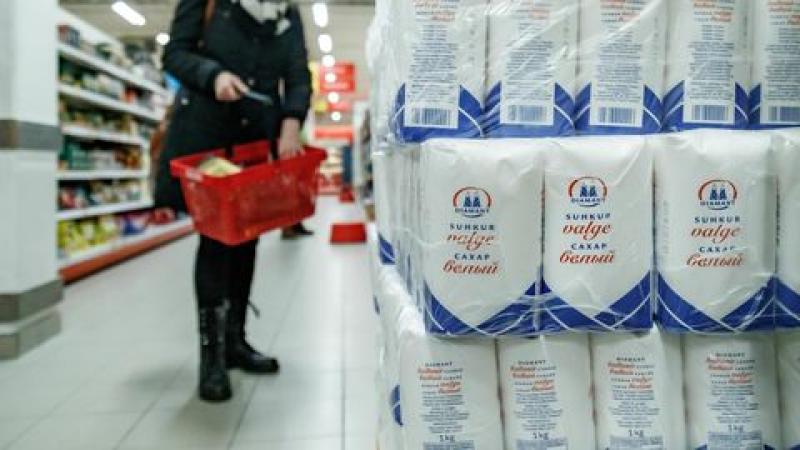 Эффект «Оземпика» и акцизы на газировку обвалили мировые цены на сахар