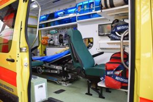 Дым и пламя в моторном отсеке: на улице Бривибас вспыхнул пассажирский троллейбус