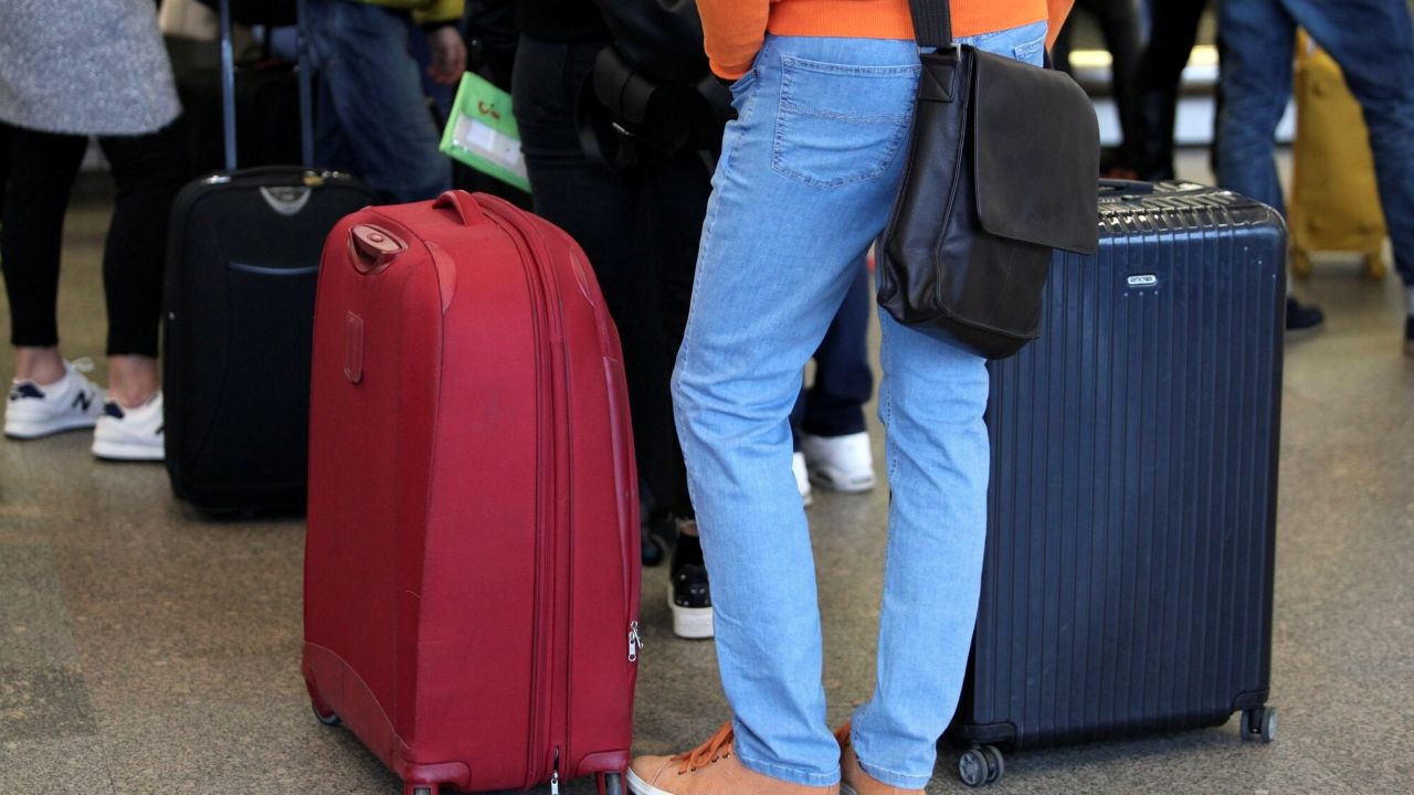 В Латвии ужесточают контроль за иностранцами: нарушителей будут лишать ВНЖ