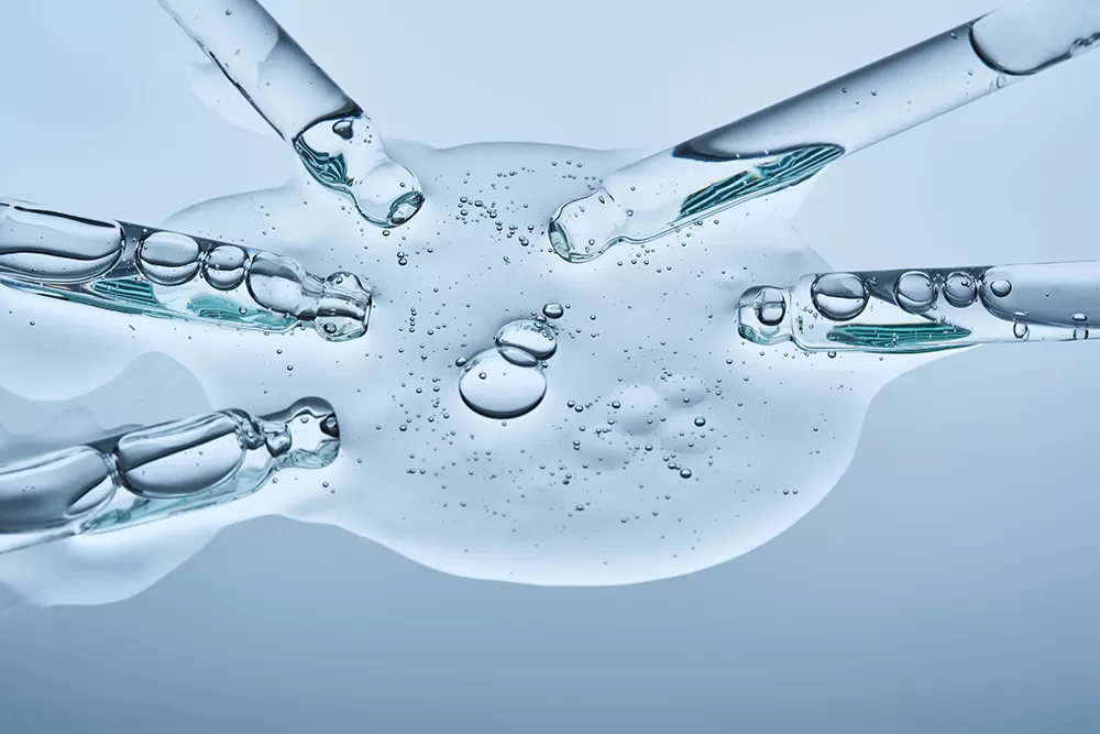 ФОТО и ВИДЕО: густой туман окутал Ригу