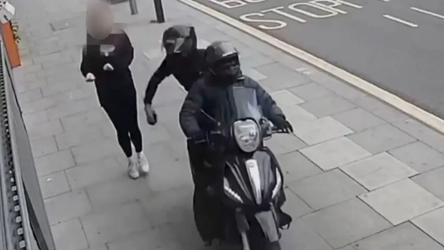 Криминальный бизнес на гаджетах: лондонские воры зарабатывают на краденых телефонах больше наркоторговцев