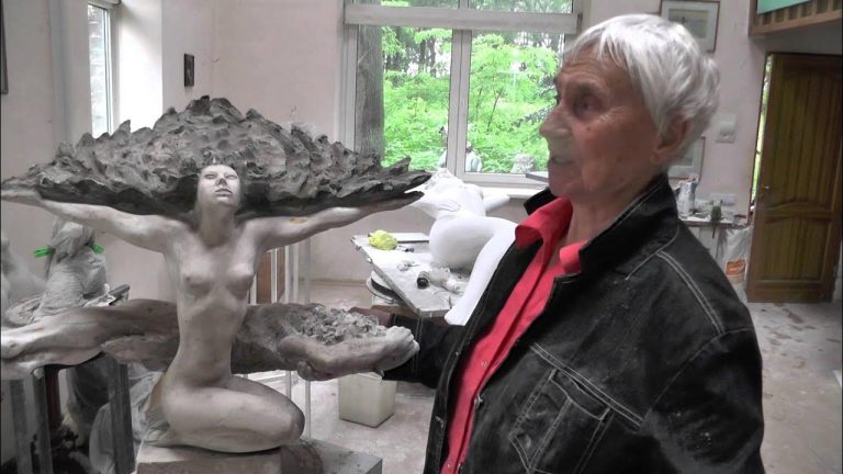 Ушла из жизни латвийский скульптор Виктория Пельше