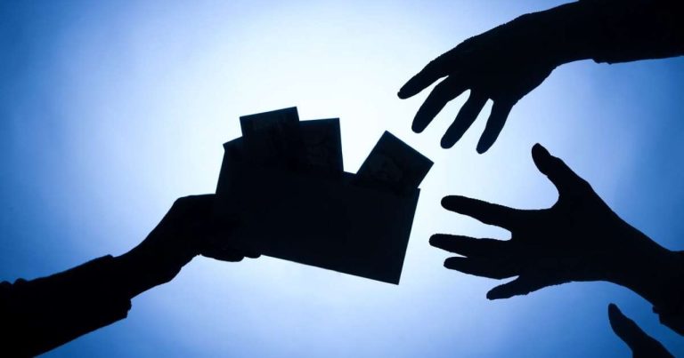 В январе мошенники выманили у жителей Латвии 1,68 млн евро