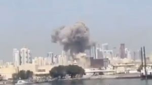 В ОАЭ были зафиксированы взрывы, активировались системы ПВО