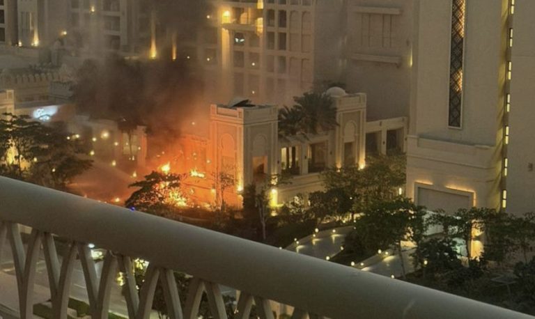 Иран перекрыл Ормузский пролив и наносит массированные удары по ключевым районам Дубая