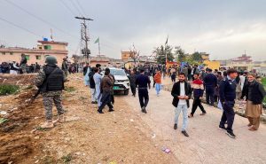 Versace начинает новую главу: креативным директором бренда стал Питер Мюлье