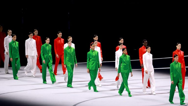 На открытии Олимпиады-2026 почтили память Джорджо Армани (дополнено)