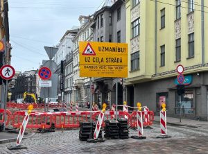 Взлет цен на топливо: перевозчики могут прекратить услуги, если не будут решены проблемы