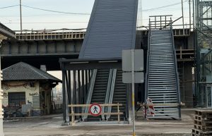 Почти половина населения Латвии не имеет финансовой свободы - опрос SEB