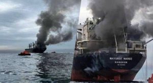 «Все ребята уже носят их»: Трамп дарит всем одинаковые туфли за 145 долларов