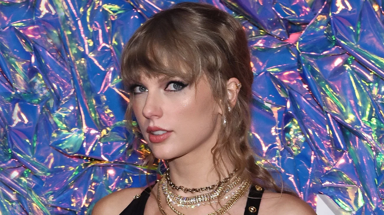 Для ограничения роста цен на топливо, правительство может использовать госрезерв - Силиня