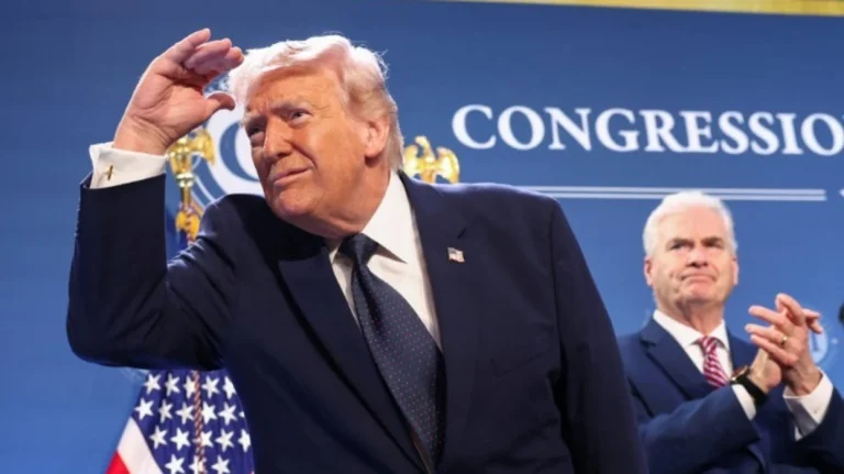 Чуть не заснул: Трамп рассказал, как выбирал название для операции против Ирана