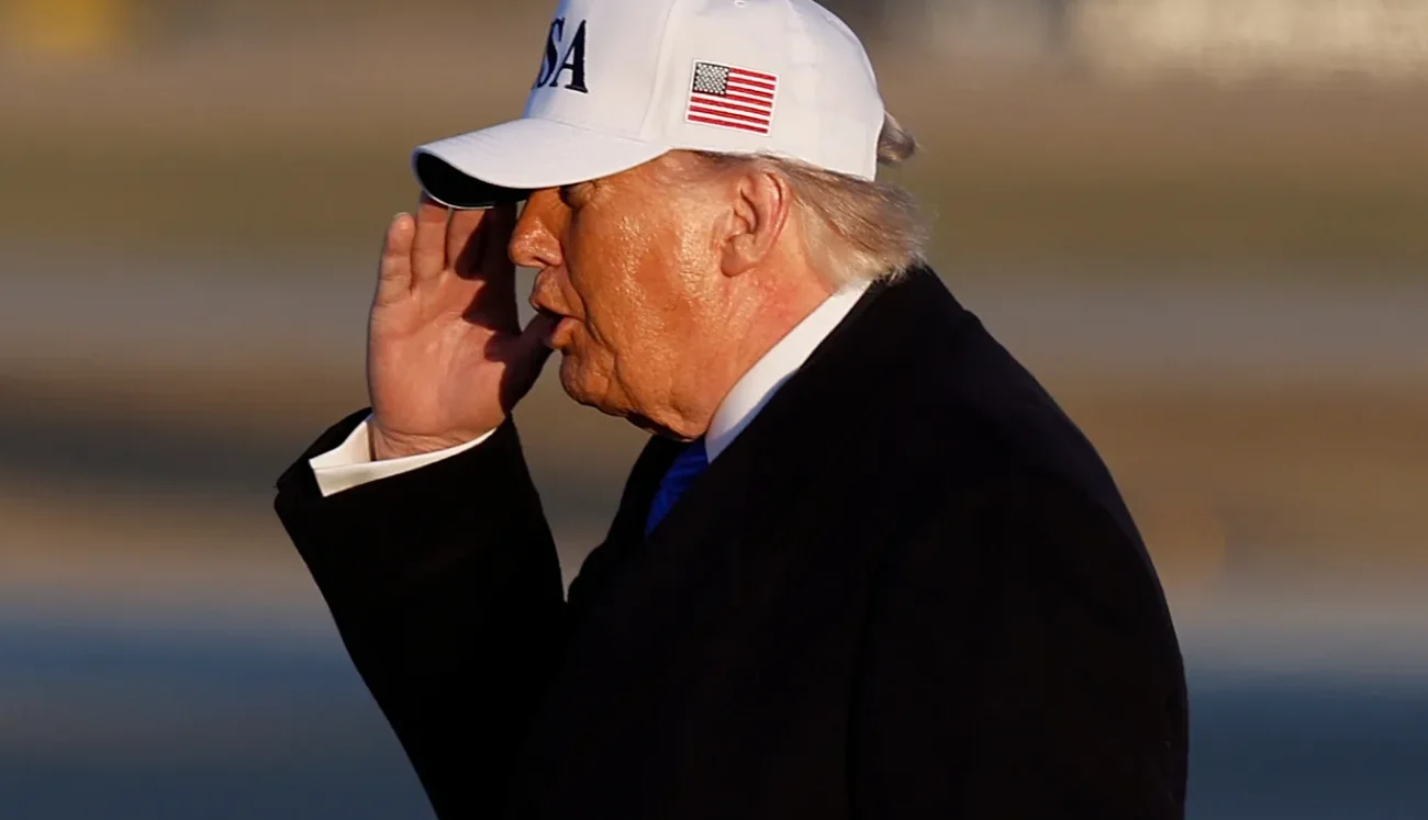 Трамп объявил об уничтожении военных объектов на иранском острове Харк