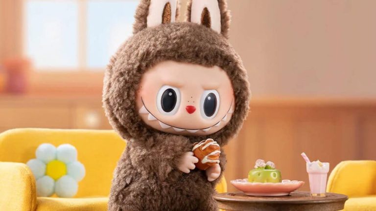 Лабубу станет героем фильма: режиссёр «Паддингтона» работает над новым проектом