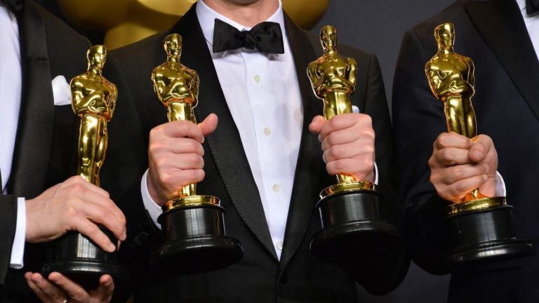 Рейтинг церемонии «Оскар» продолжает падать: зрителей за год стало почти на 2 млн меньше