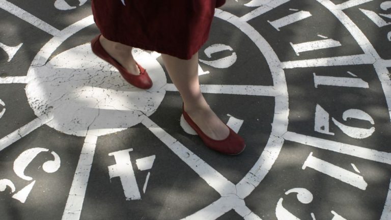 Что означает последняя цифра года рождения: нумерология раскрывает скрытые черты личности