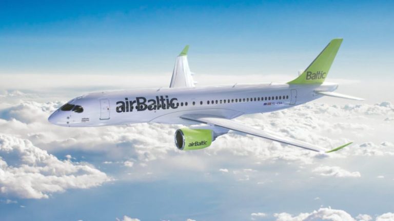 airBaltic не будет отменять рейсы из-за роста цен на топливо