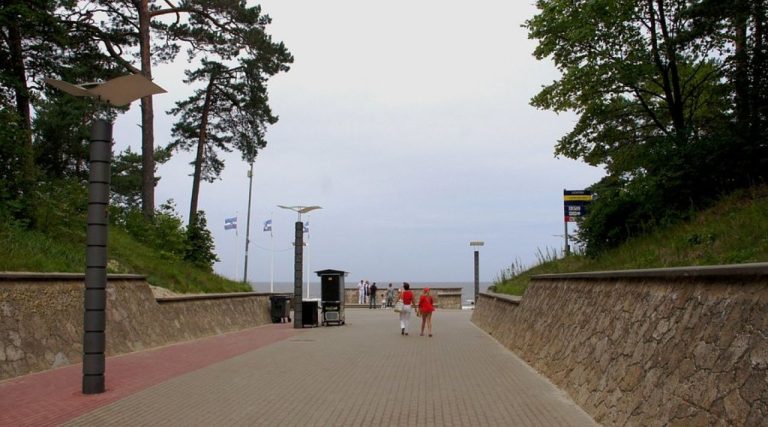 Юрмала готовится к ремонту главных улиц: дума возьмёт в кредит почти 2,7 млн евро