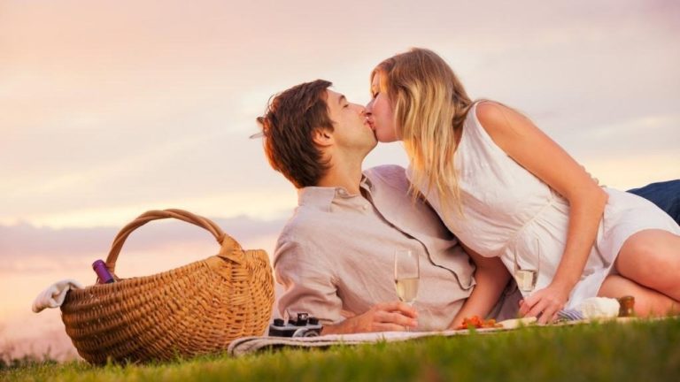 🌸 Большой гороскоп на весну 2026: кому - деньги, кому - судьбоносные перемены в любви