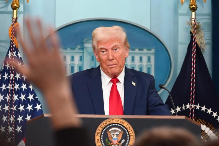 Дональд Трамп объявил об отказе Ирана от создания собственного ядерного оружия